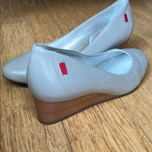 Marc Joseph Gray Leather Wedge Shoes with Brown Wood Heel 6.5 New